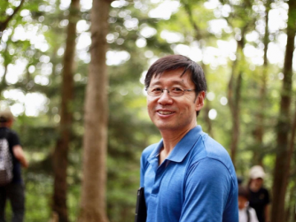 forest bathing cures covid-19 dr qing li about shinrin yoku and forest medicine research transformatie podcast sjanett de geus